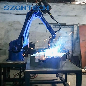 How many wire feeding methods are there for welding robots?
