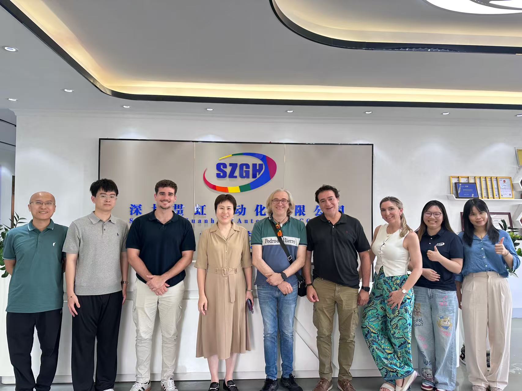 Warmly welcome global customers to visit SZGH to discuss  robot project cooperation